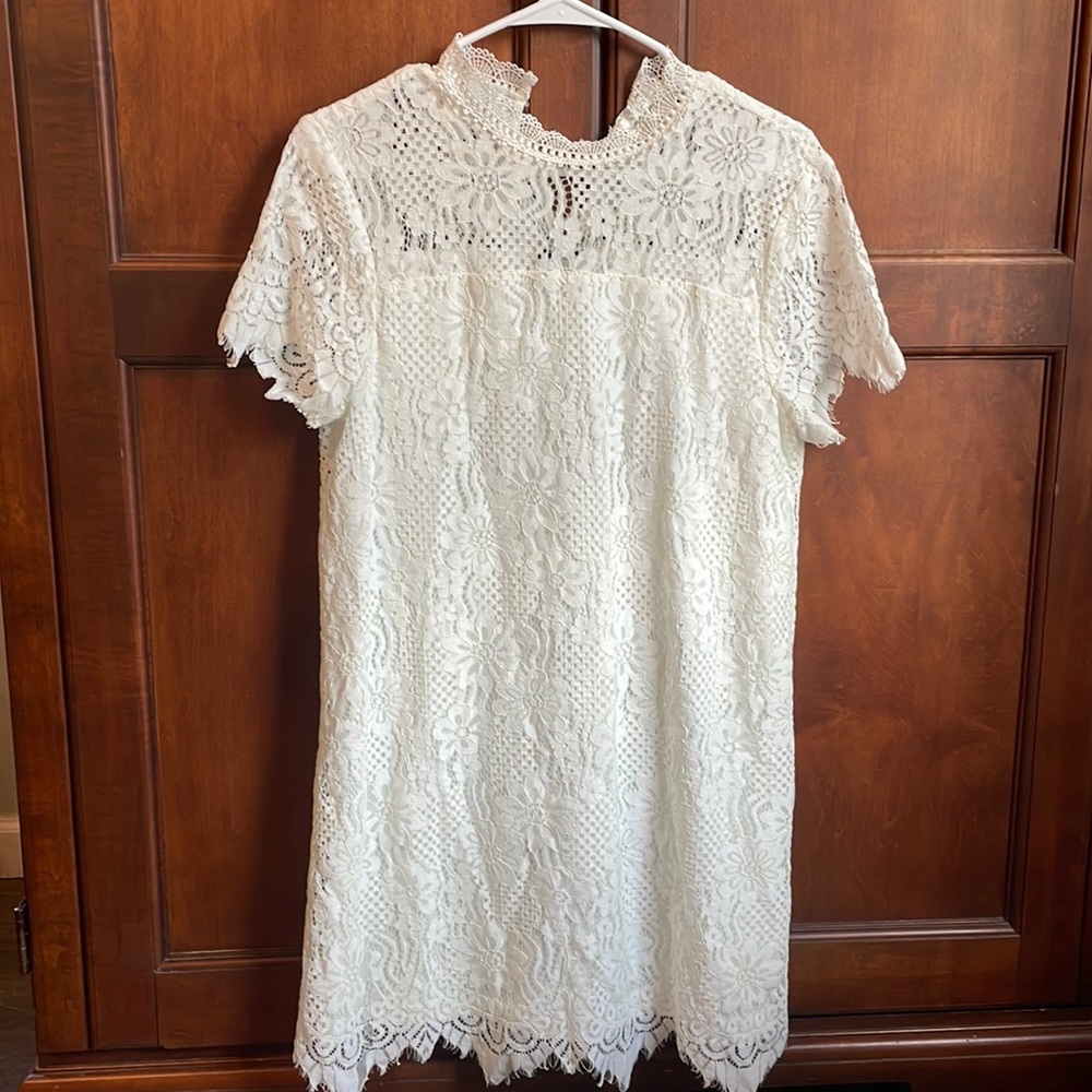 Vici Collection white lace dress. Size S